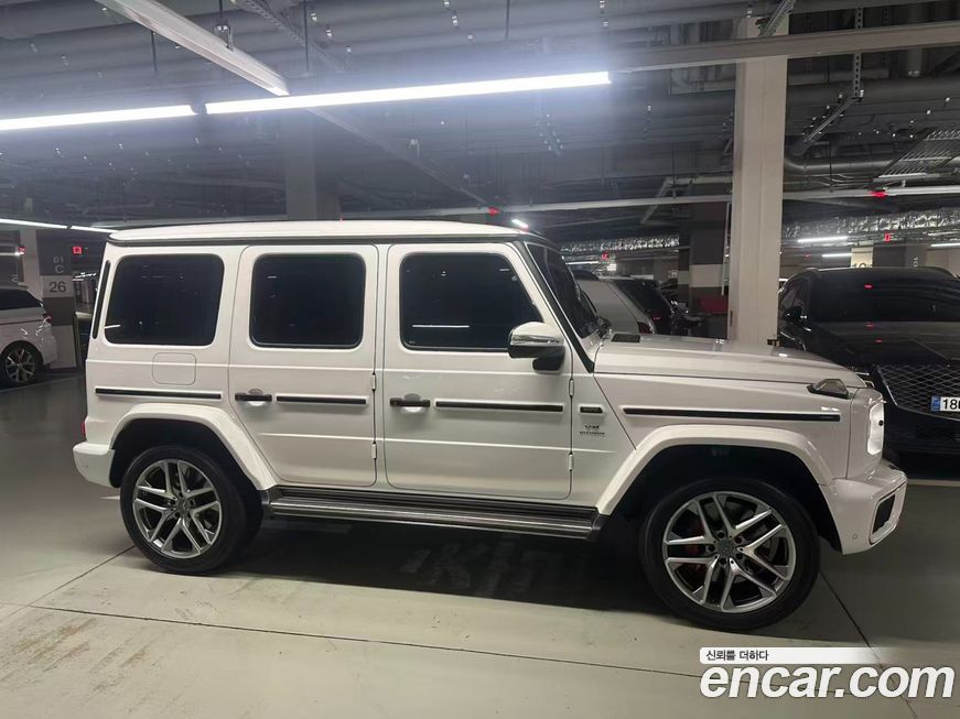 Mercedes-Benz G-Class 2025