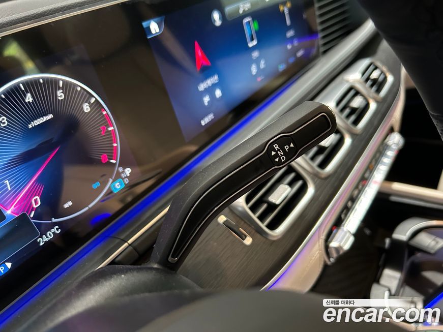 Mercedes-Benz GLS-Class 2025