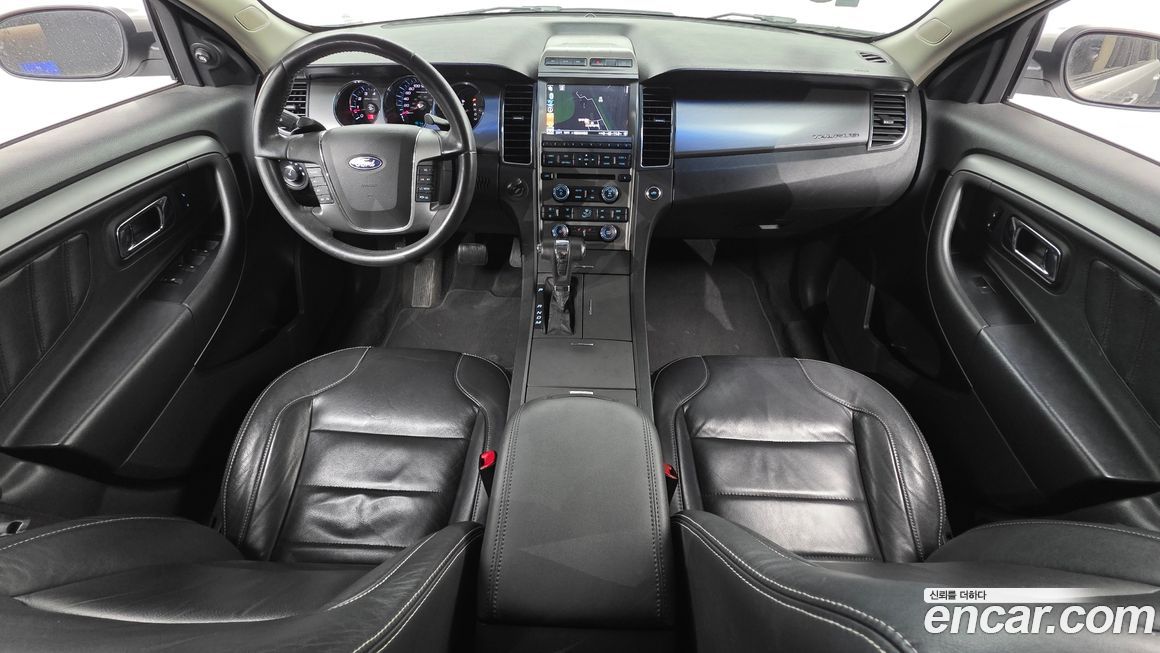 Ford Taurus 2011