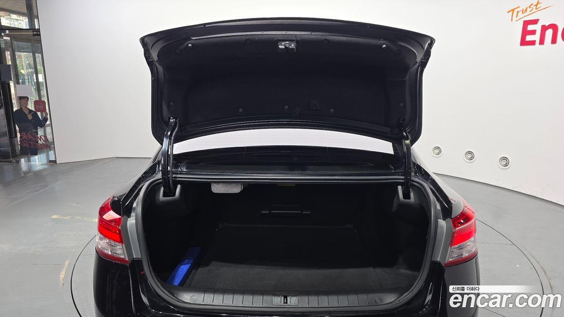 Renault-KoreaSamsung SM5  2013