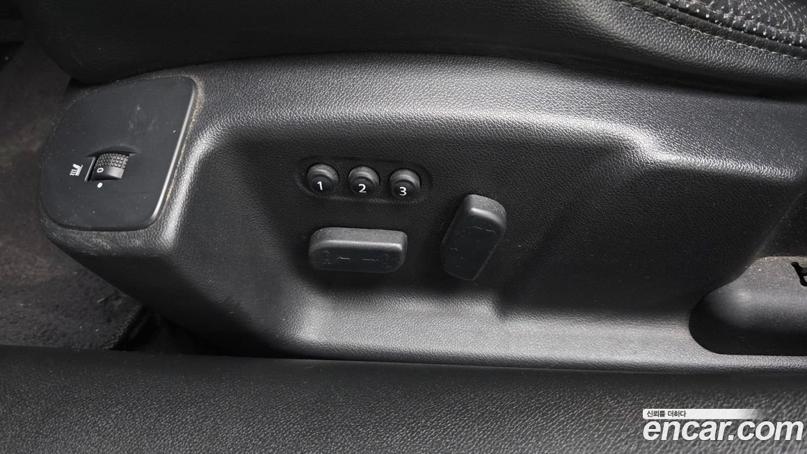 Renault-KoreaSamsung SM5  2013