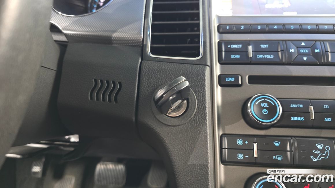 Ford Taurus 2011