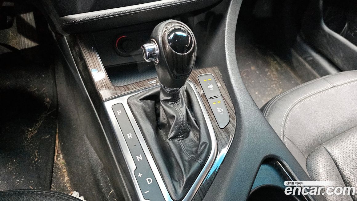 Kia K5 2011