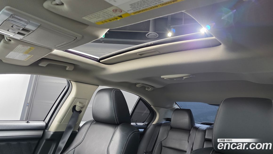 Ford Taurus 2011
