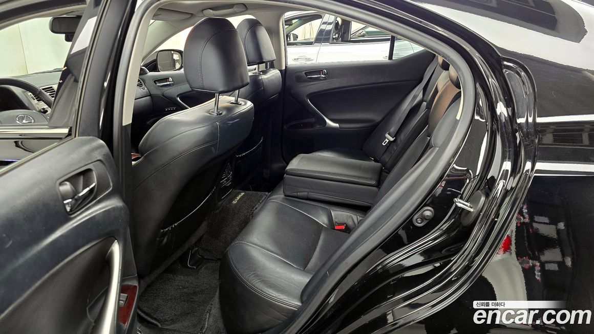Lexus IS 2008