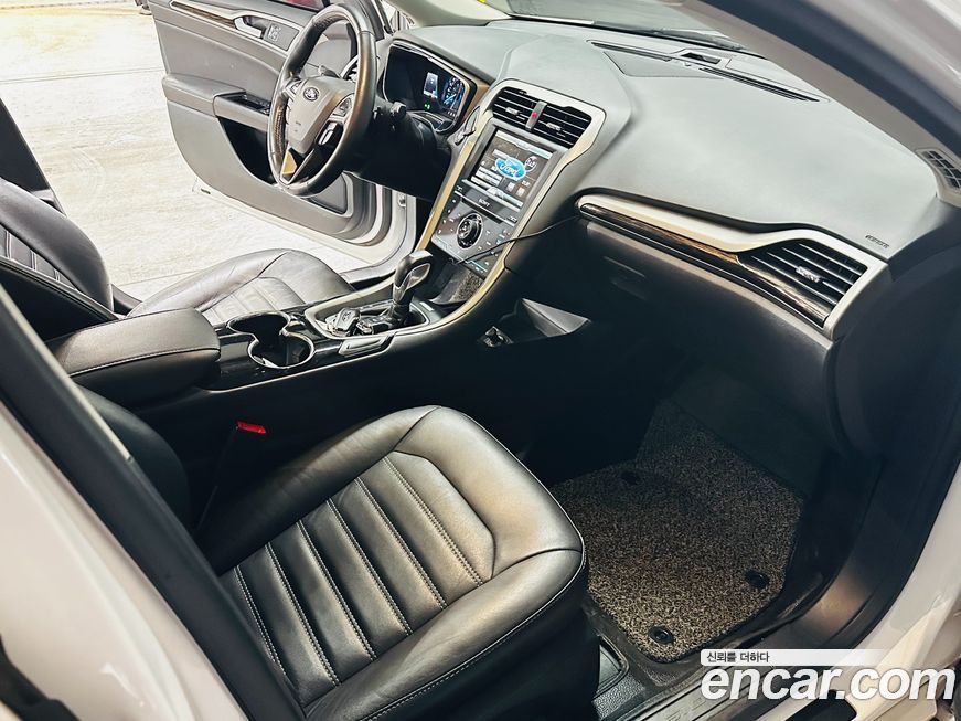 Ford Fusion 2014