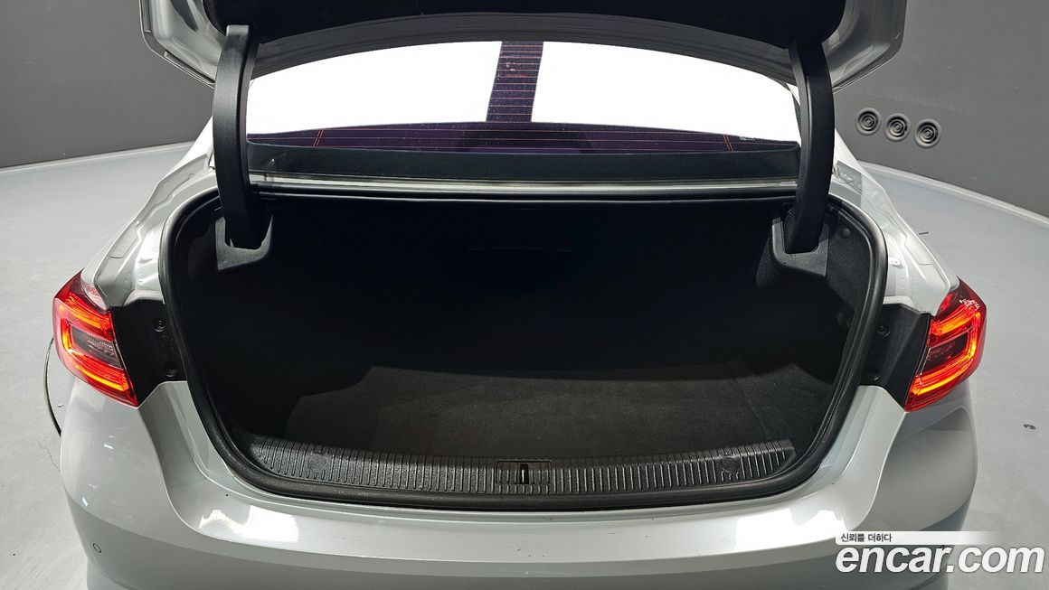 Renault-KoreaSamsung SM6 2016