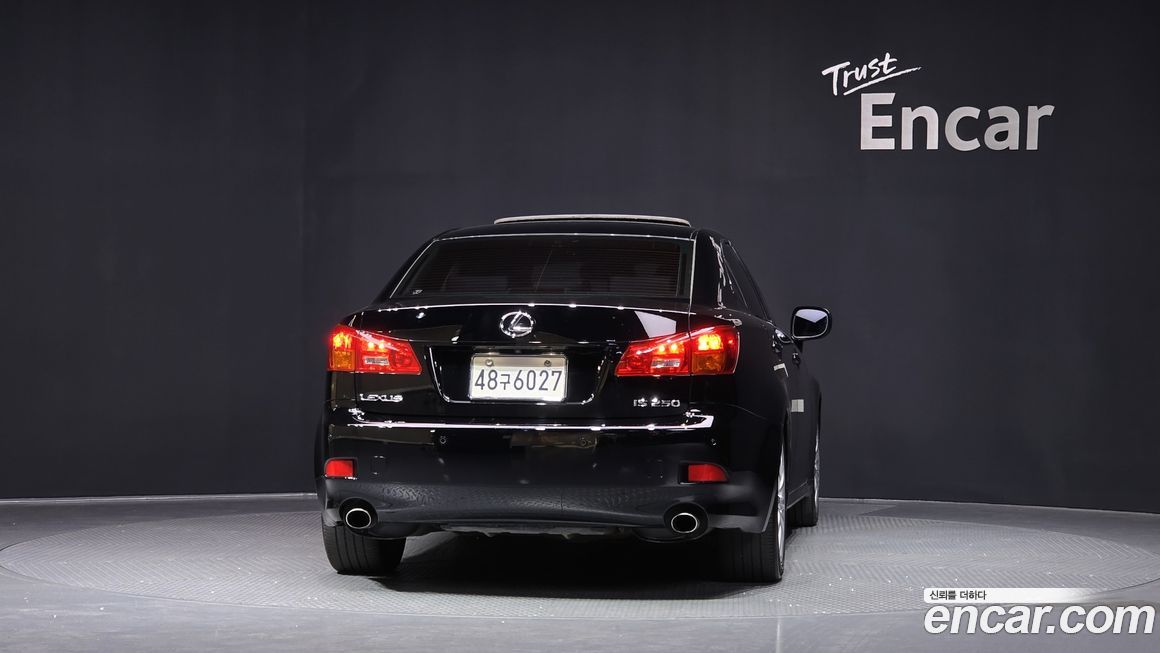Lexus IS 2008