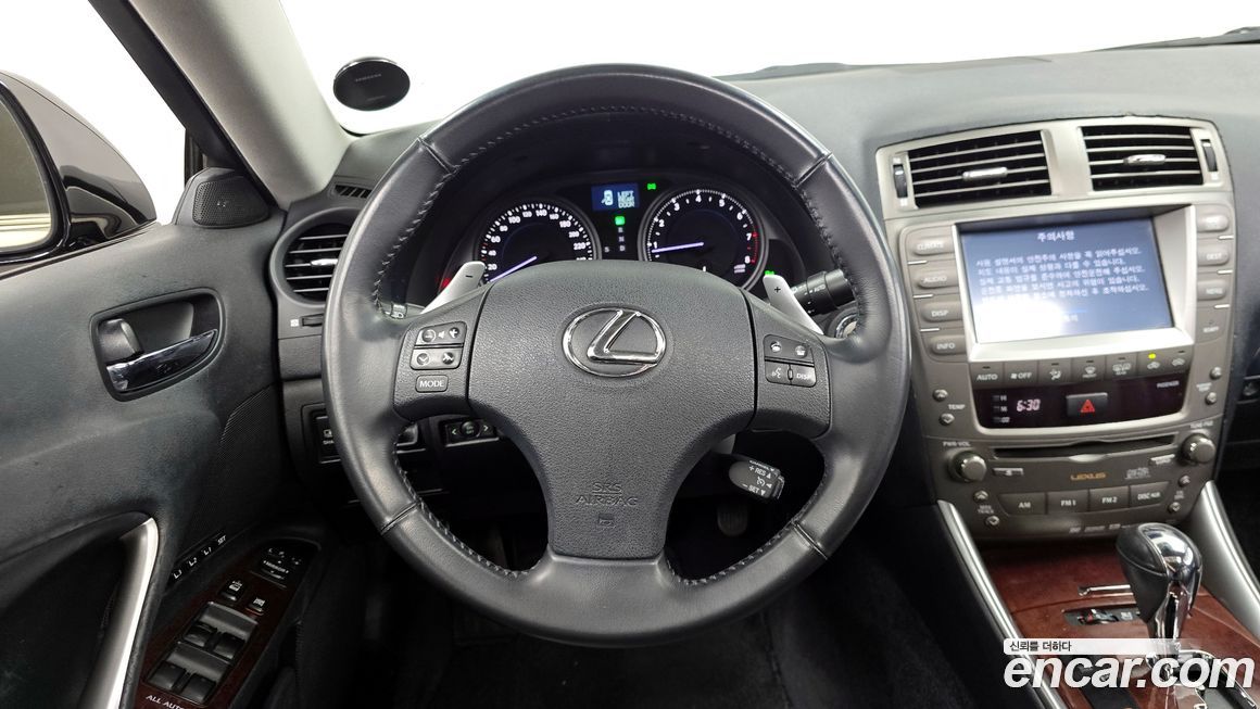 Lexus IS 2008