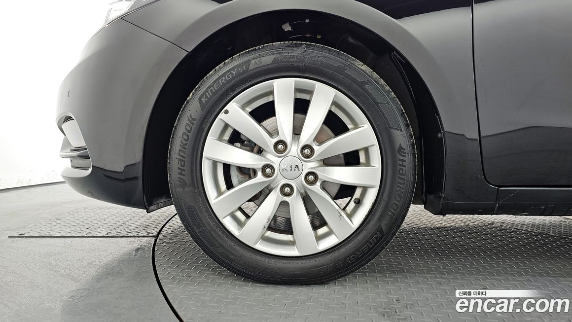 Kia K3 2015