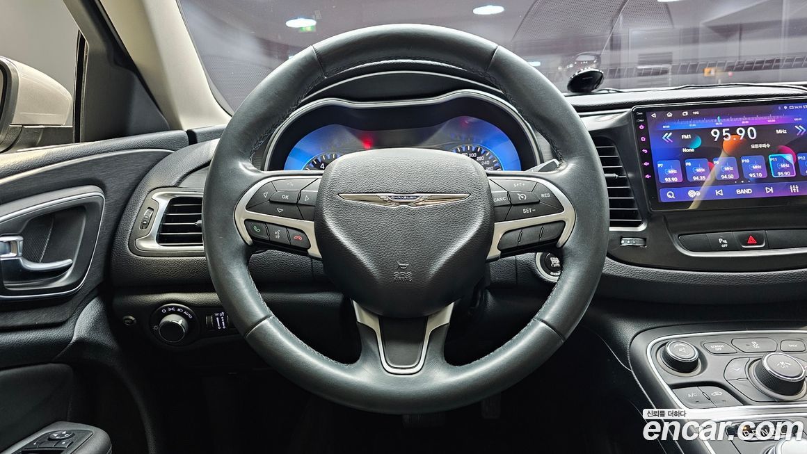 Chrysler 200 2015