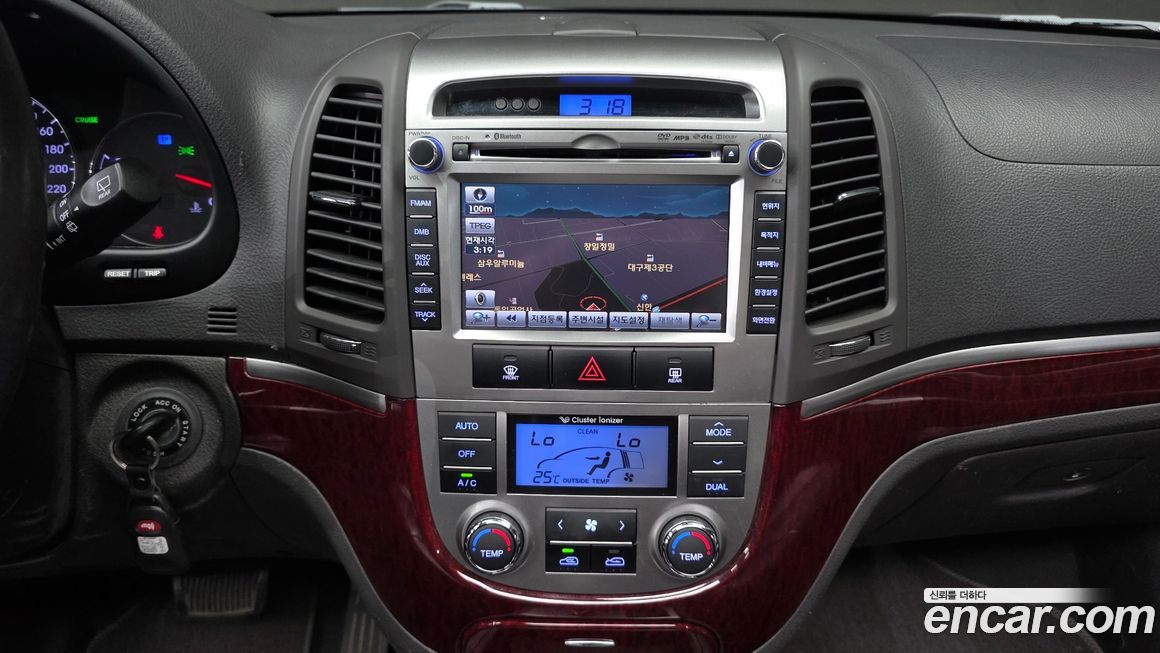 Hyundai Santafe 2011