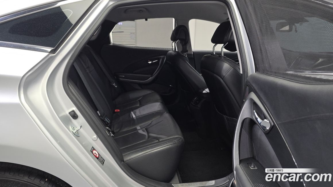 Hyundai Grandeur 2011