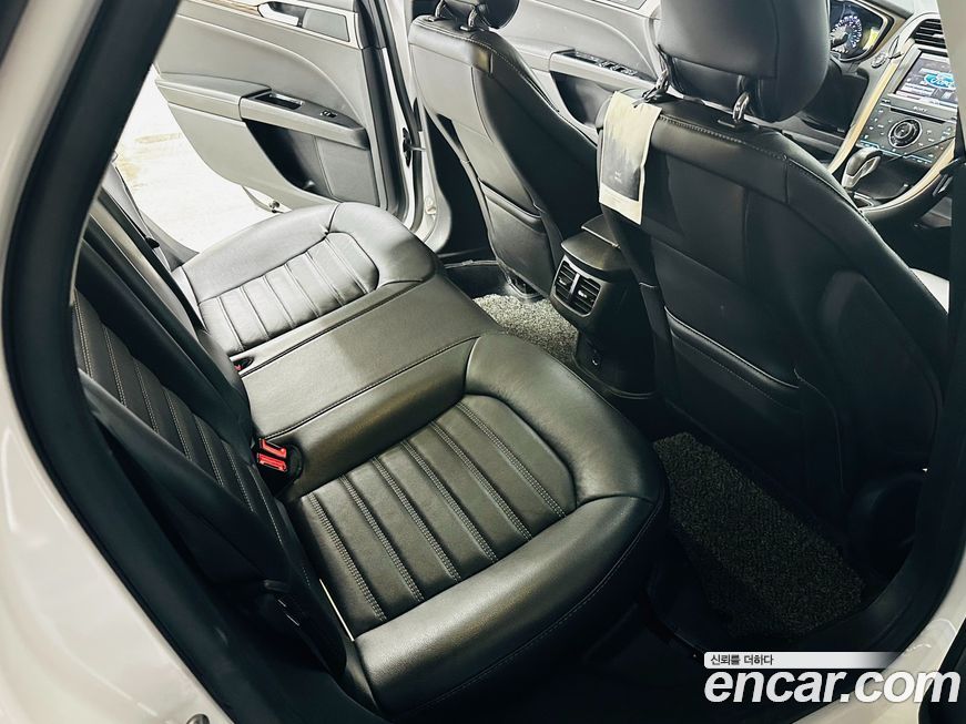 Ford Fusion 2014