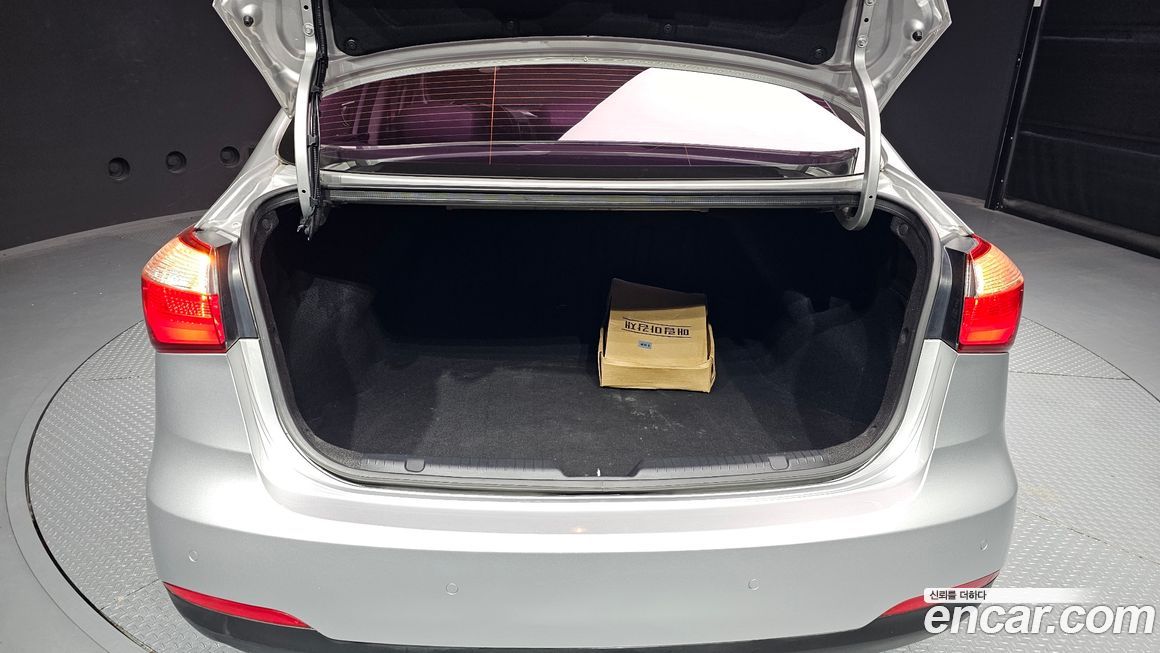 Kia K3 2013
