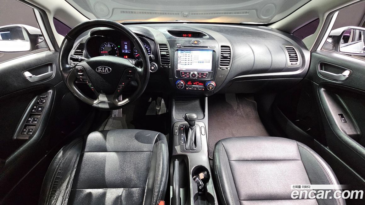 Kia K3 2013