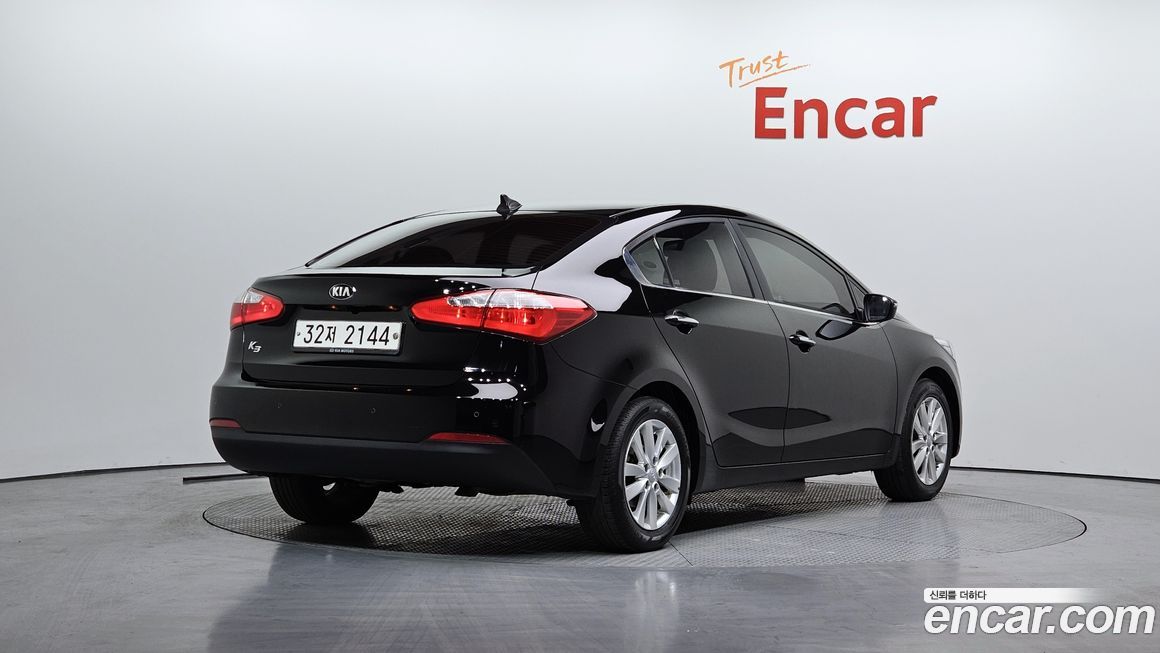 Kia K3 2015