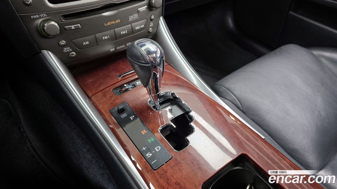 Lexus IS 2008