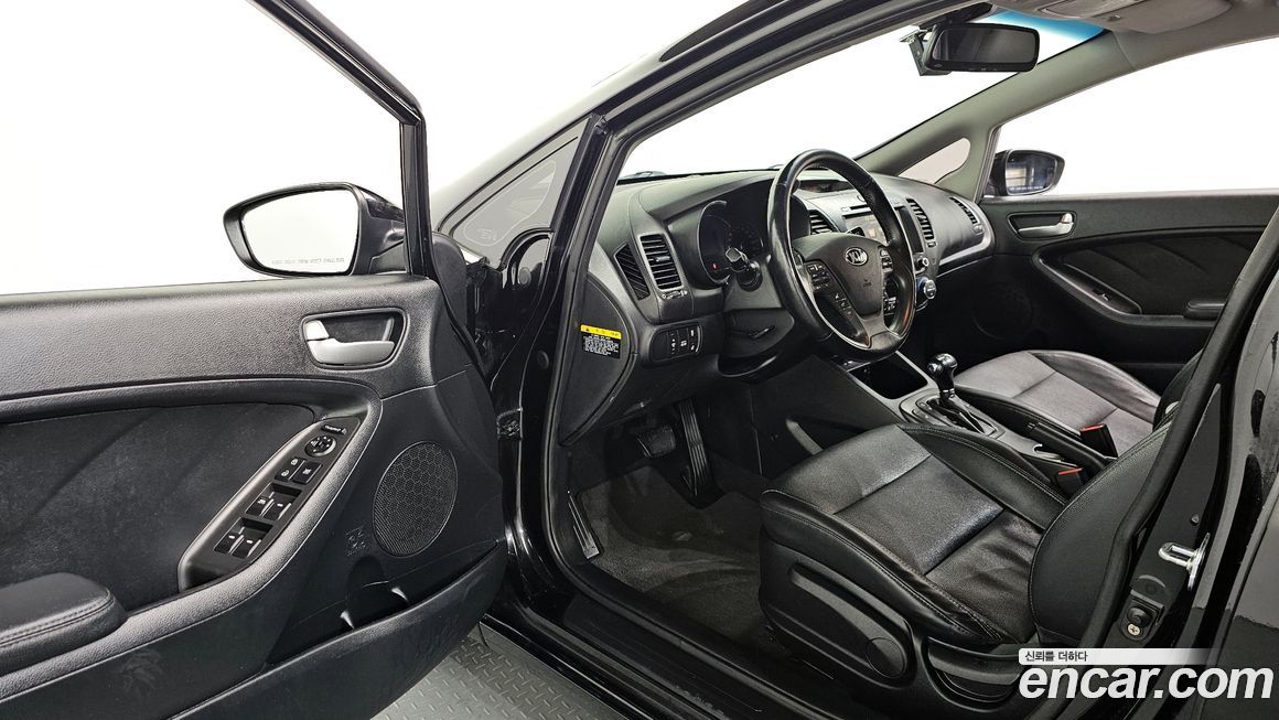 Kia K3 2015