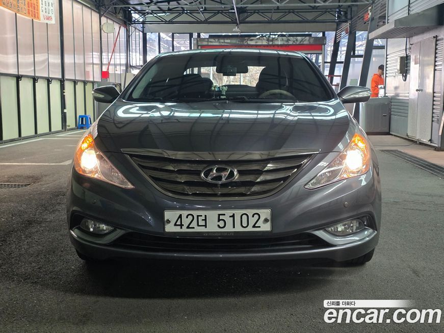 Hyundai Sonata 2010