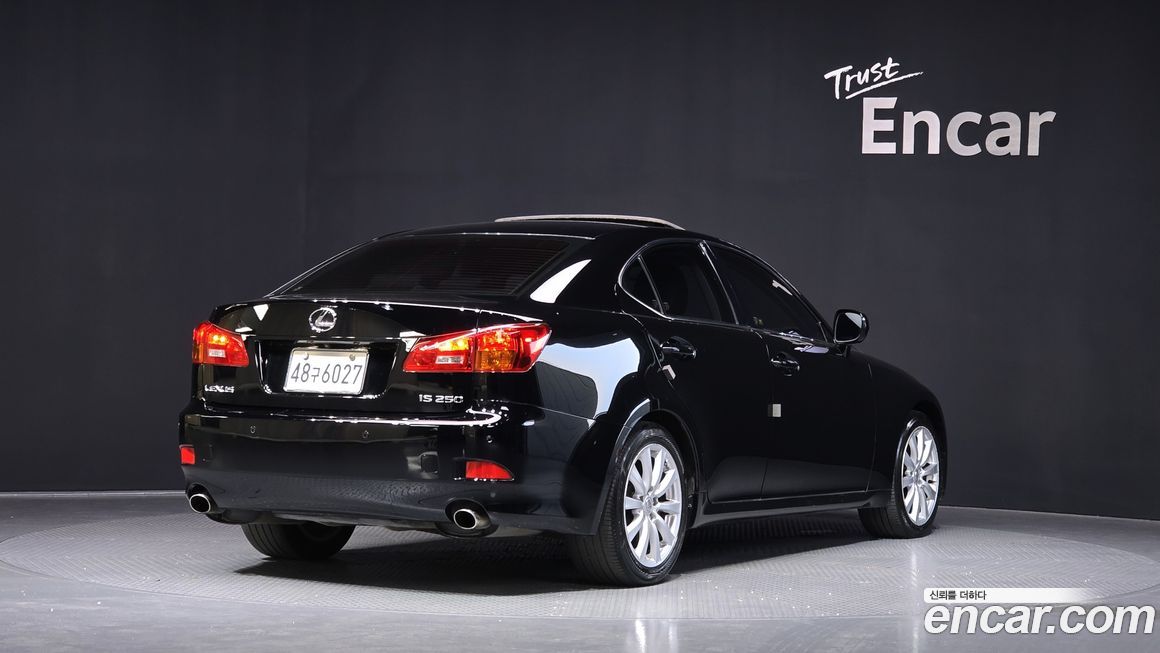 Lexus IS 2008