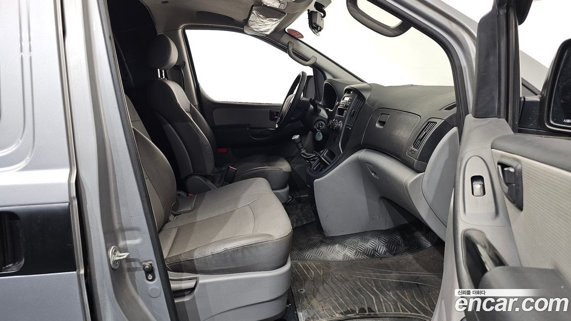 Hyundai Starex 2011