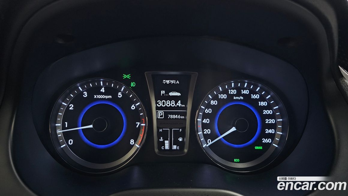 Hyundai Grandeur 2012