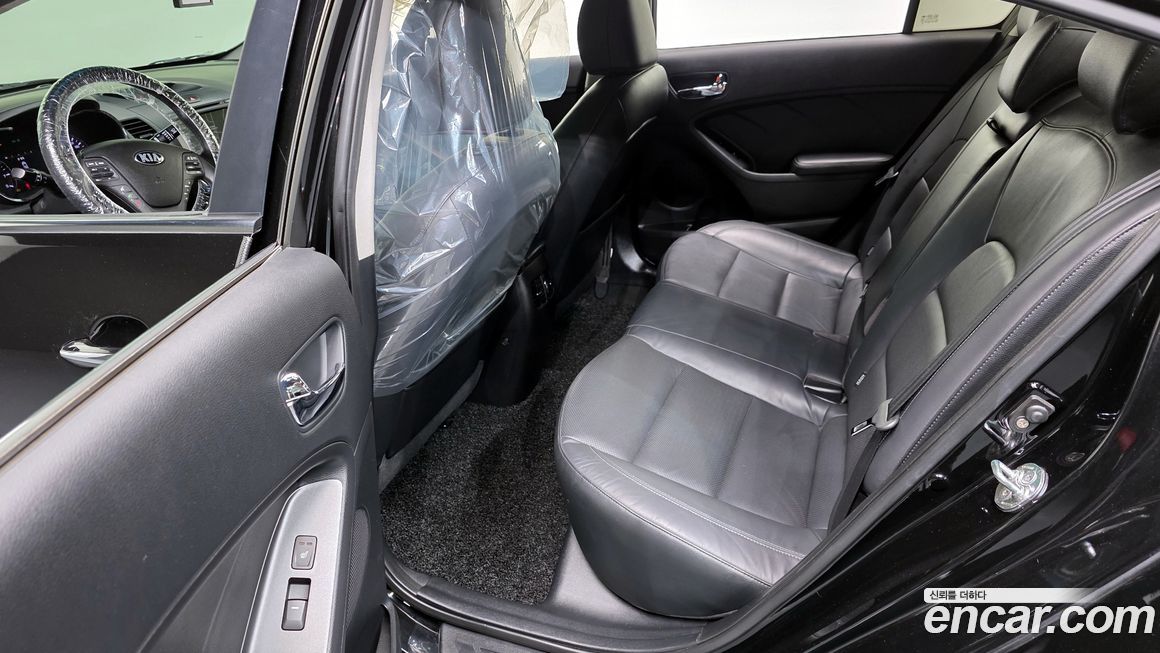 Kia K3 2013