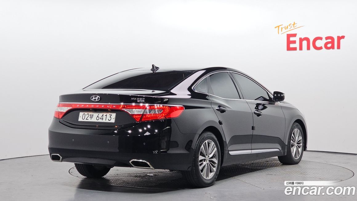 Hyundai Grandeur 2015