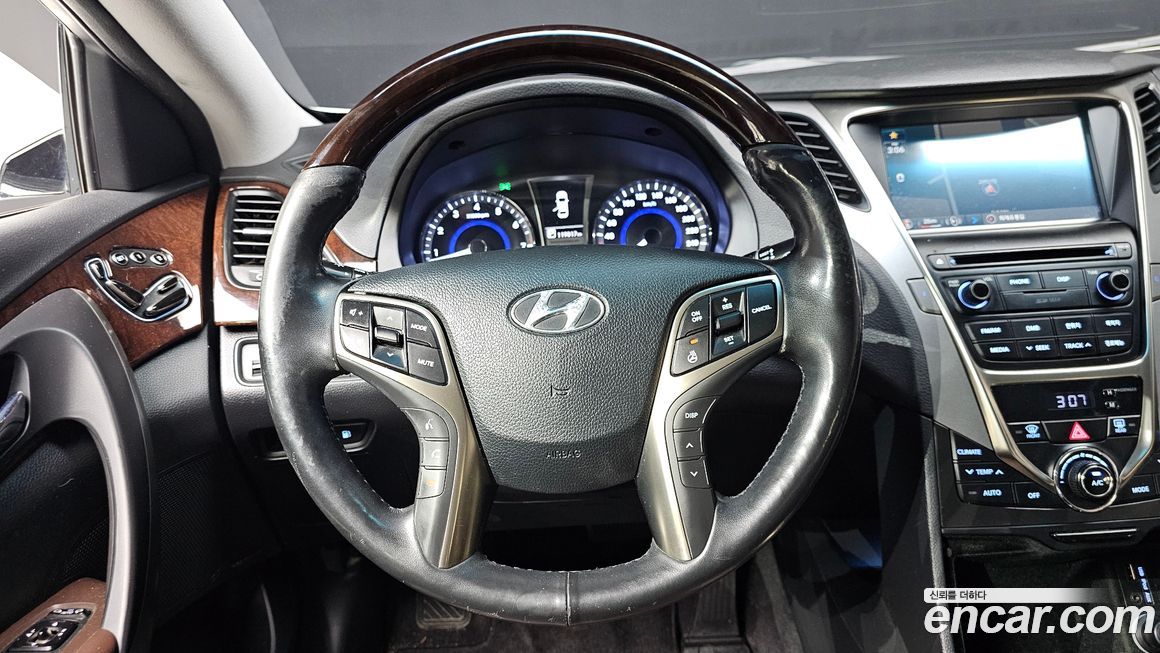 Hyundai Grandeur 2014