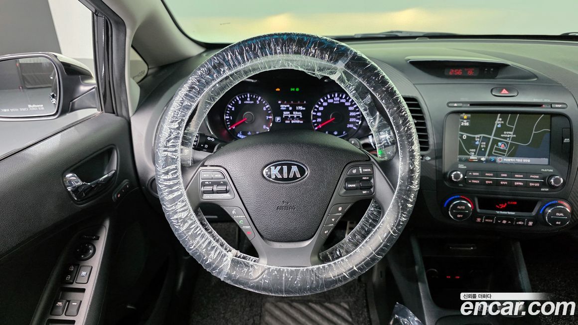 Kia K3 2013
