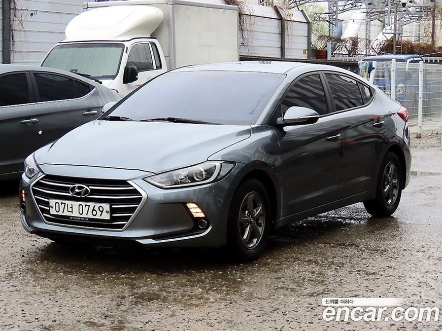 Hyundai AVANTE 2016