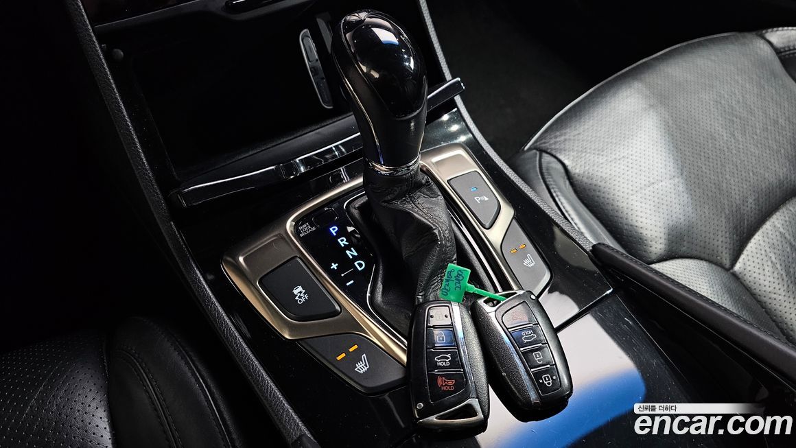 Hyundai Grandeur 2012