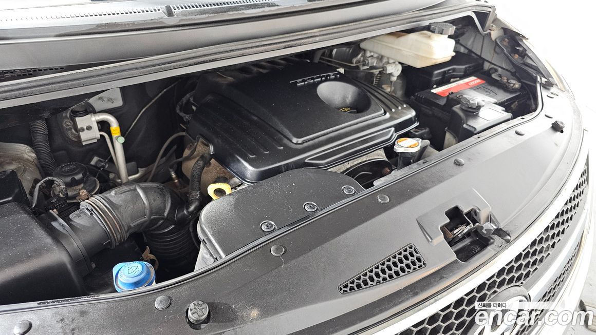 Hyundai Starex 2011
