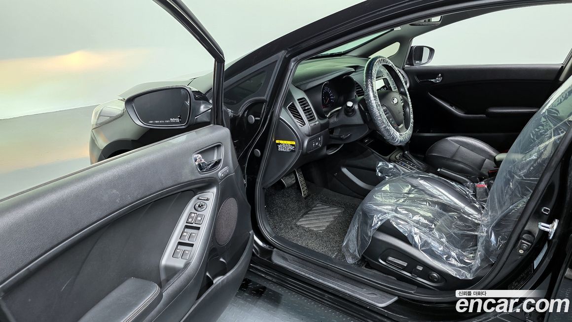 Kia K3 2013
