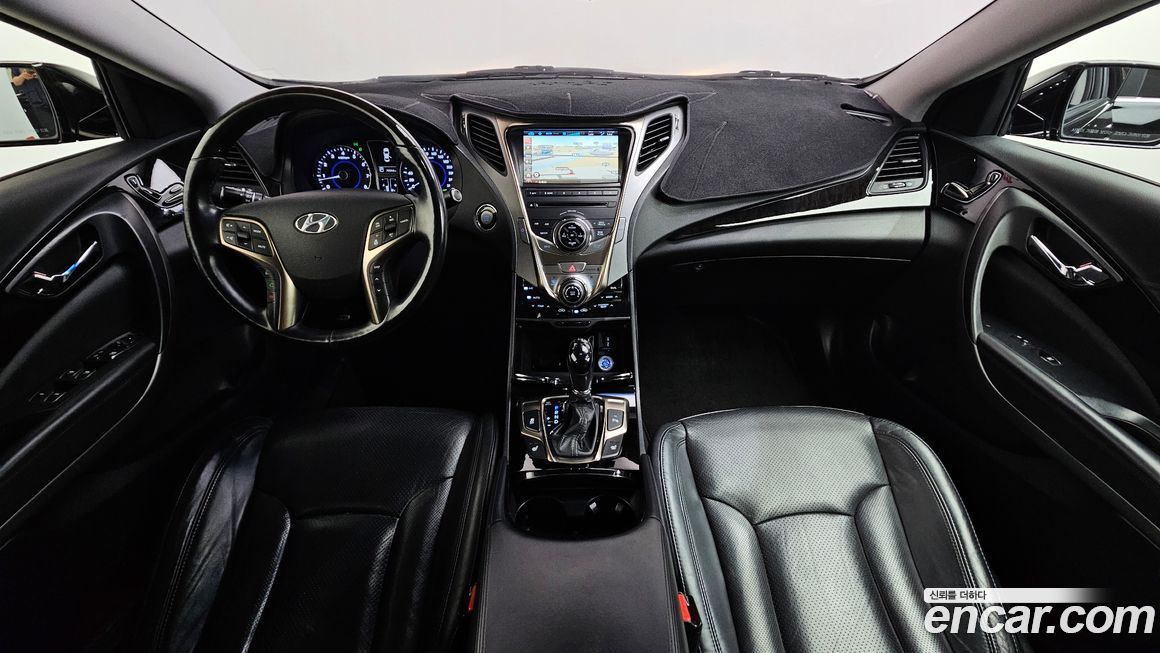 Hyundai Grandeur 2012