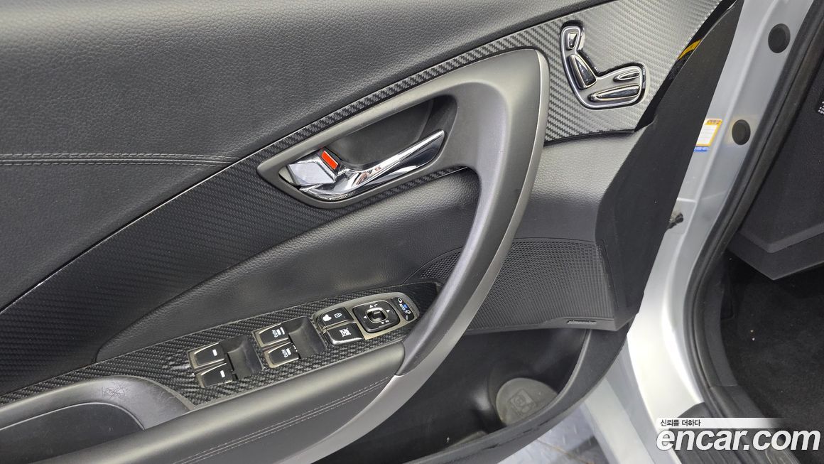 Hyundai Grandeur 2011