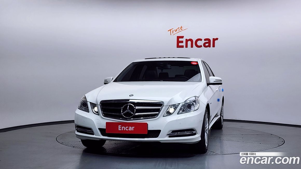 Mercedes-Benz E-Class 2012