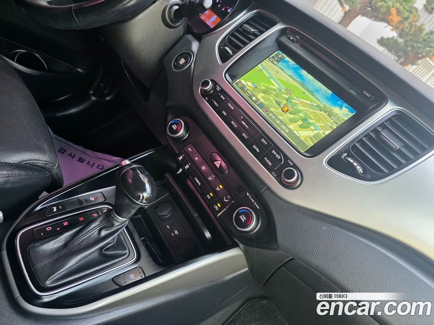 Kia Carens 2016