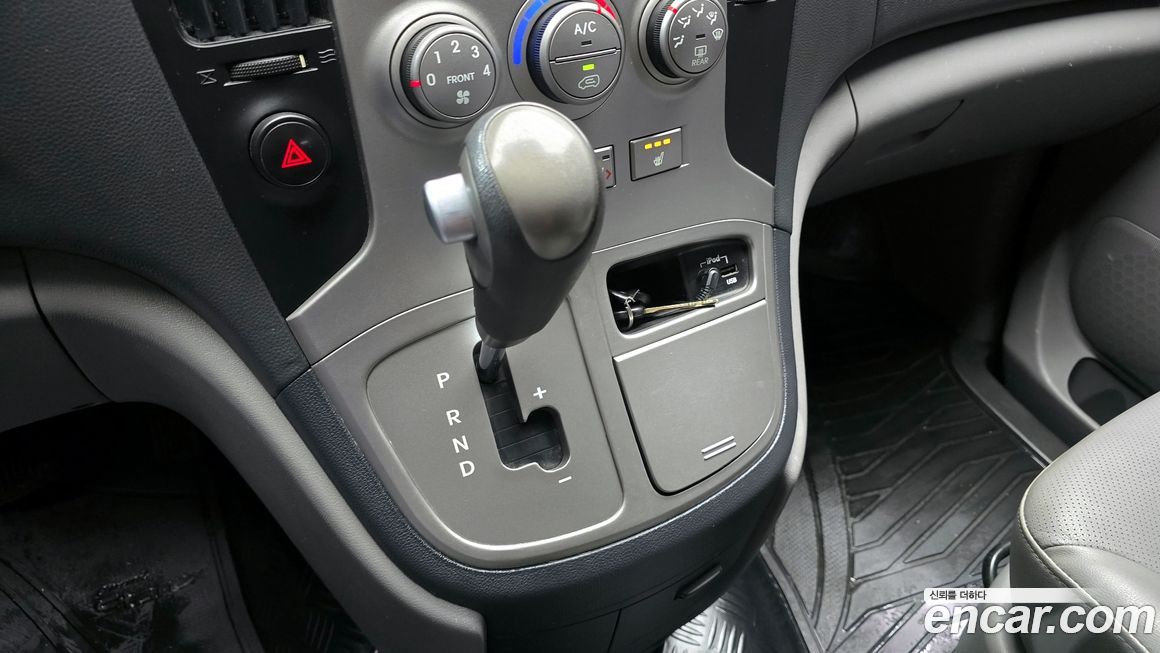 Hyundai Starex 2014