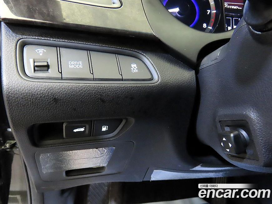 Hyundai Grandeur 2016