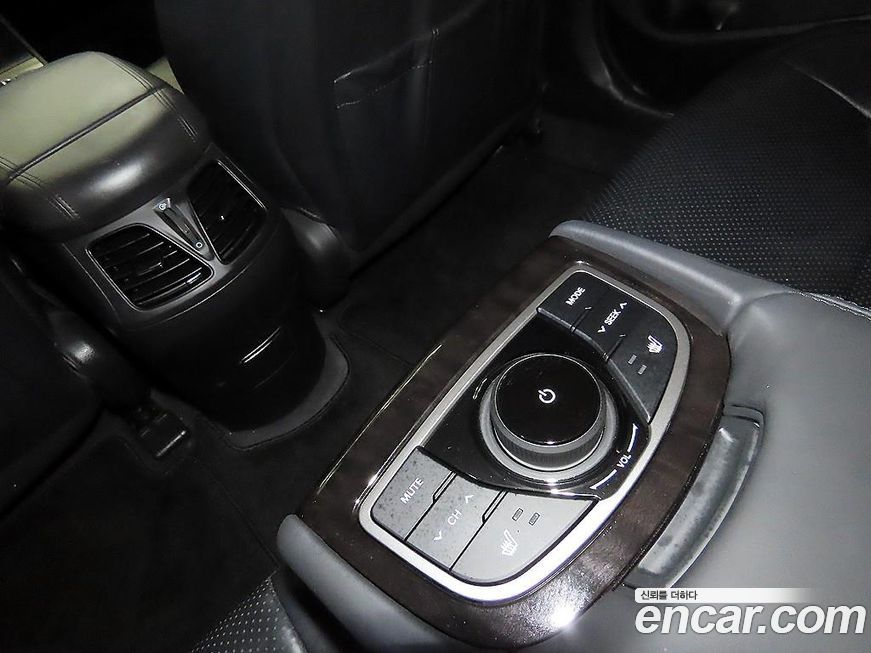 Hyundai Grandeur 2016