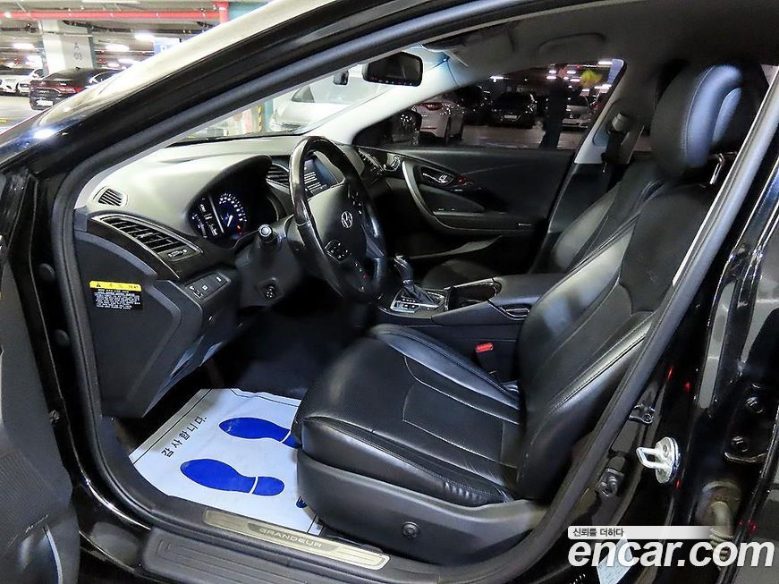 Hyundai Grandeur 2016