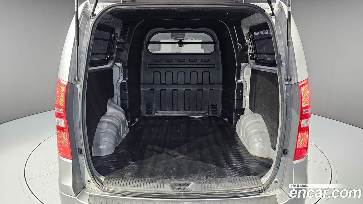 Hyundai Starex 2015