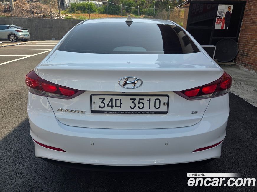 Hyundai AVANTE 2018