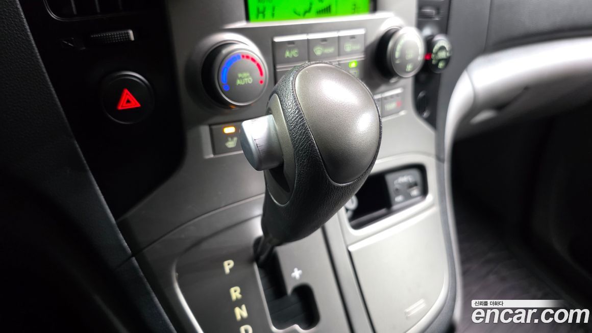 Hyundai Starex 2011