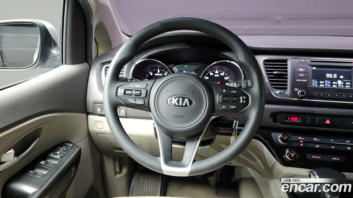 Kia Canival 2018