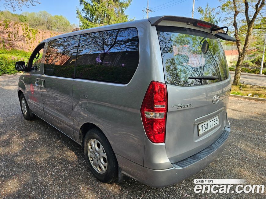 Hyundai Starex 2012