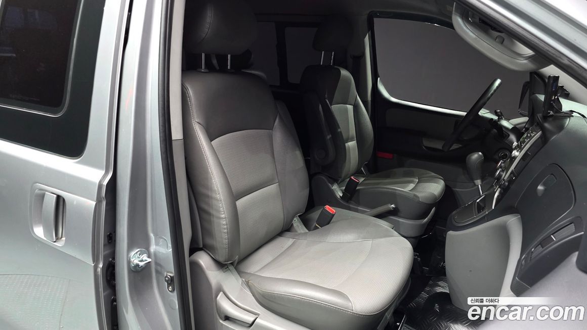 Hyundai Starex 2011