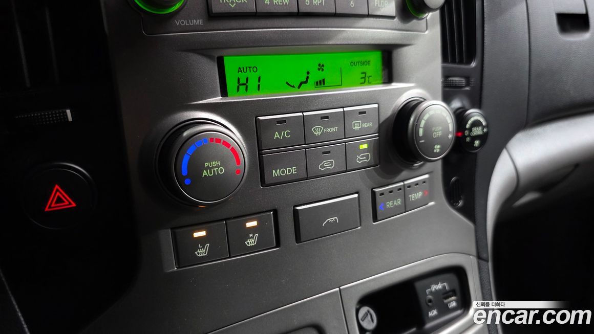 Hyundai Starex 2011